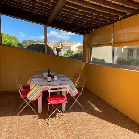 Apartment Mitoyenne T3 Renovee Pour 6 Pers, Proche Plage, Cap D'agde - Fr-1-607-224